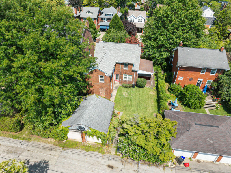 1216 Laclair — photo 4