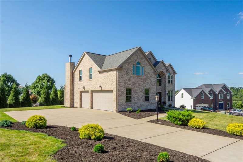 280 Palomino Dr — photo 5
