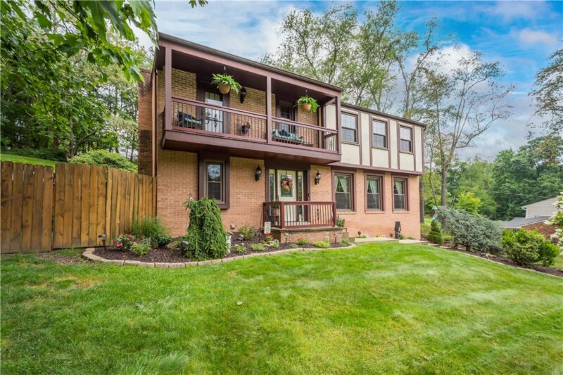 142 Longvue Drive — photo 3
