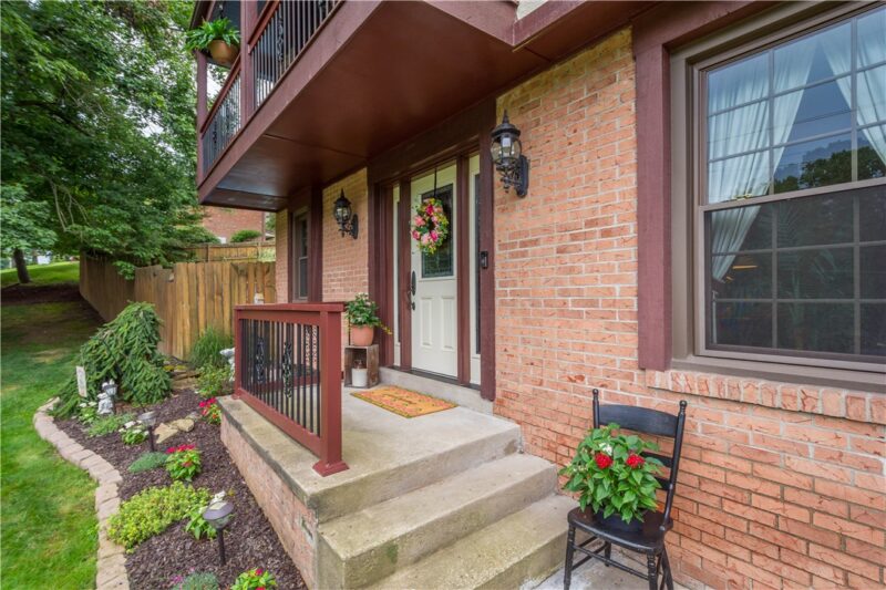 142 Longvue Drive — photo 5