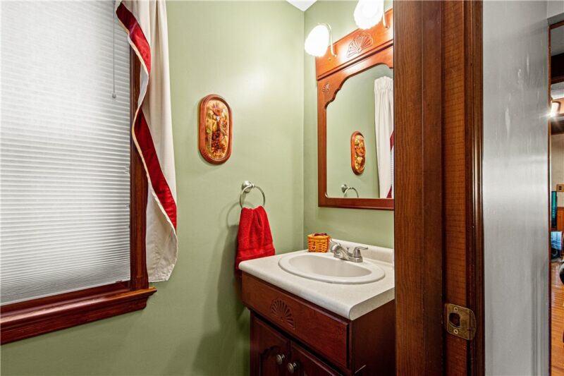 142 Longvue Drive — photo 8