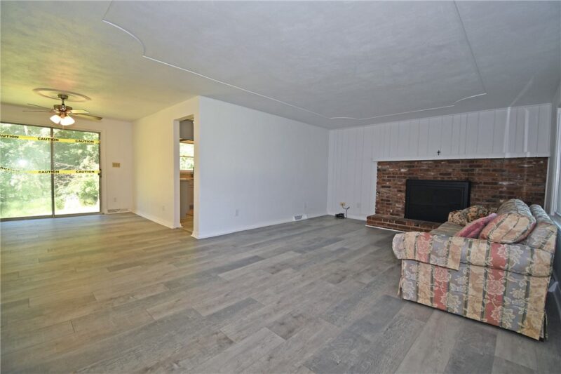 2782 Walters Ct — photo 4