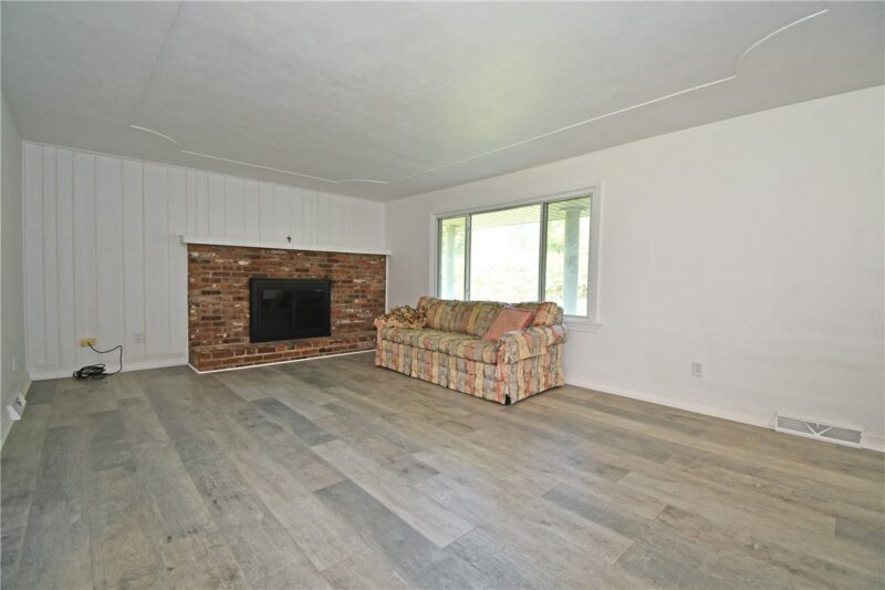 2782 Walters Ct — photo 5