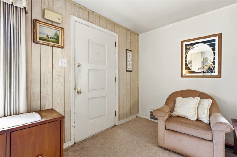 222 Miller Ave — photo 4