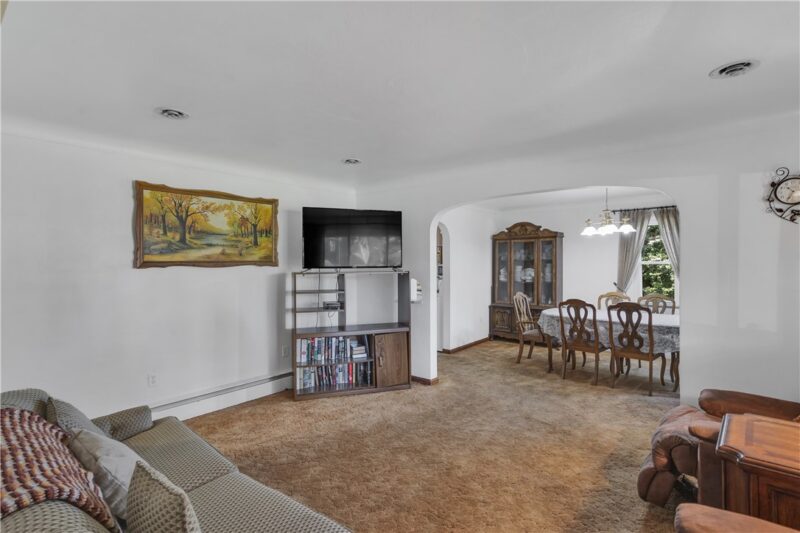 108 Fairview Street — photo 3