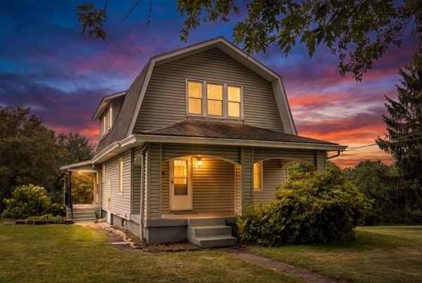 297 Friendship Rd — photo 2