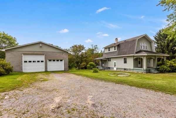 297 Friendship Rd — photo 3
