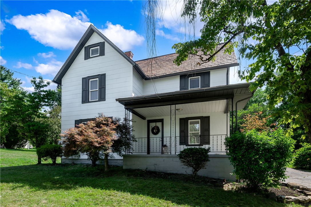 2748 Tamarack Drive — photo 1