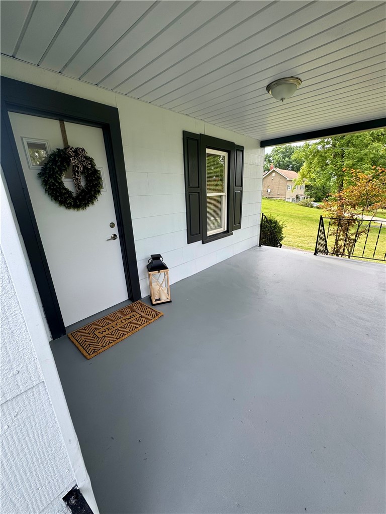 2748 Tamarack Drive — photo 6