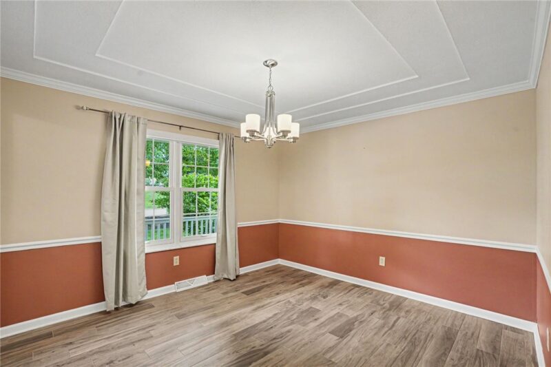 120 Bayberry Ln — photo 8