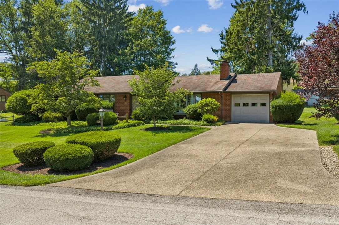 127 Allan Dr — photo 1
