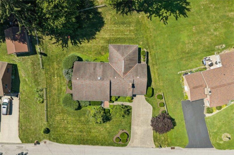 127 Allan Dr — photo 3