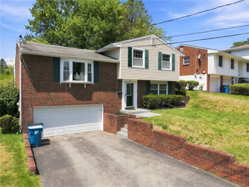 167 Crescent Gardens Dr — photo 2