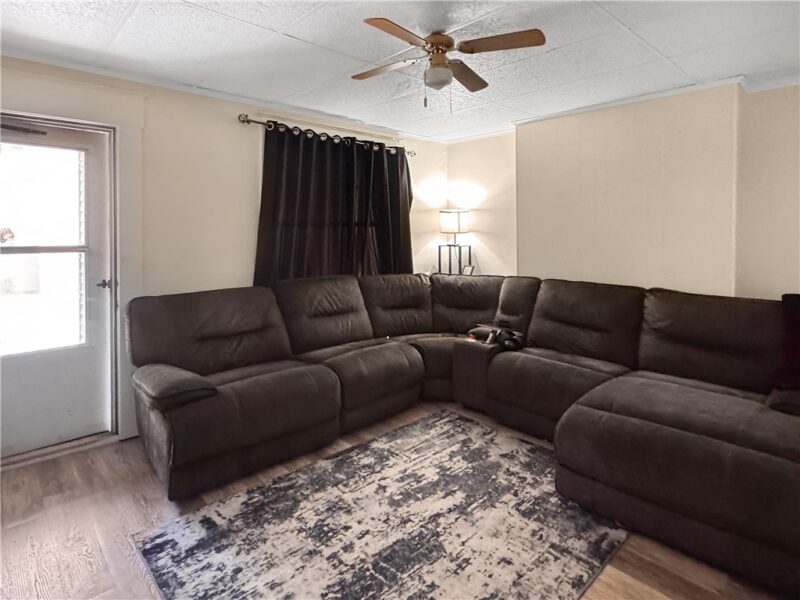 2538 S Braddock Ave — photo 2