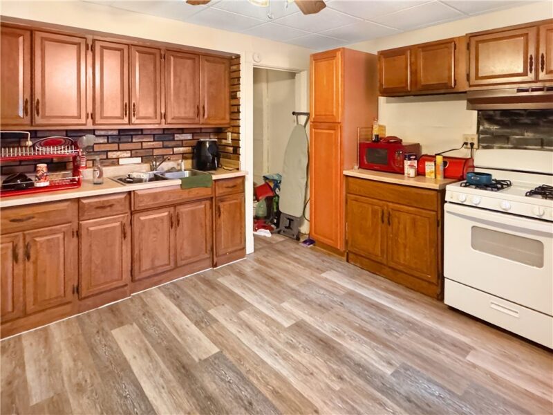 2538 S Braddock Ave — photo 4