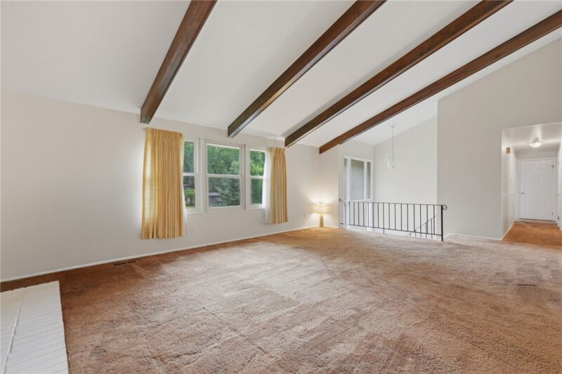6150 Penn Dr — photo 4