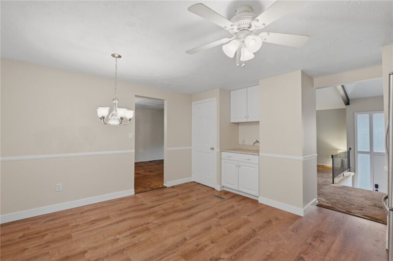 6150 Penn Dr — photo 8