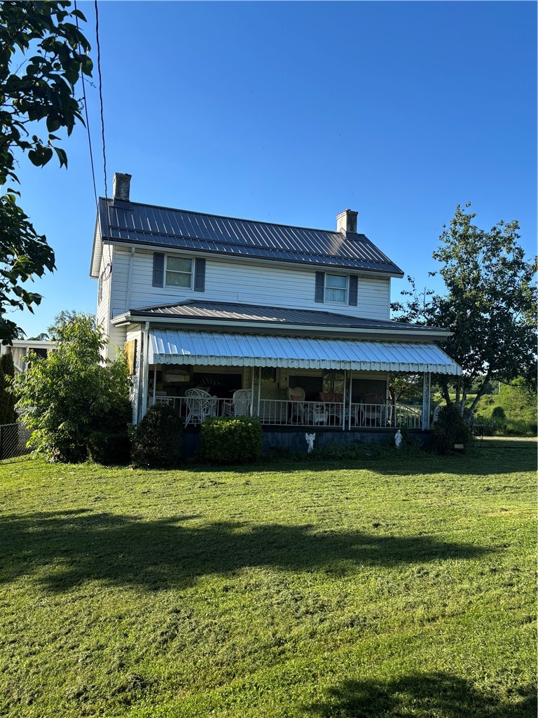 136 Hatfield Rd — photo 2