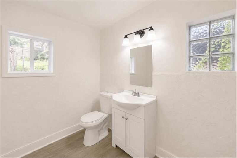 508 E 9th Ave — photo 7