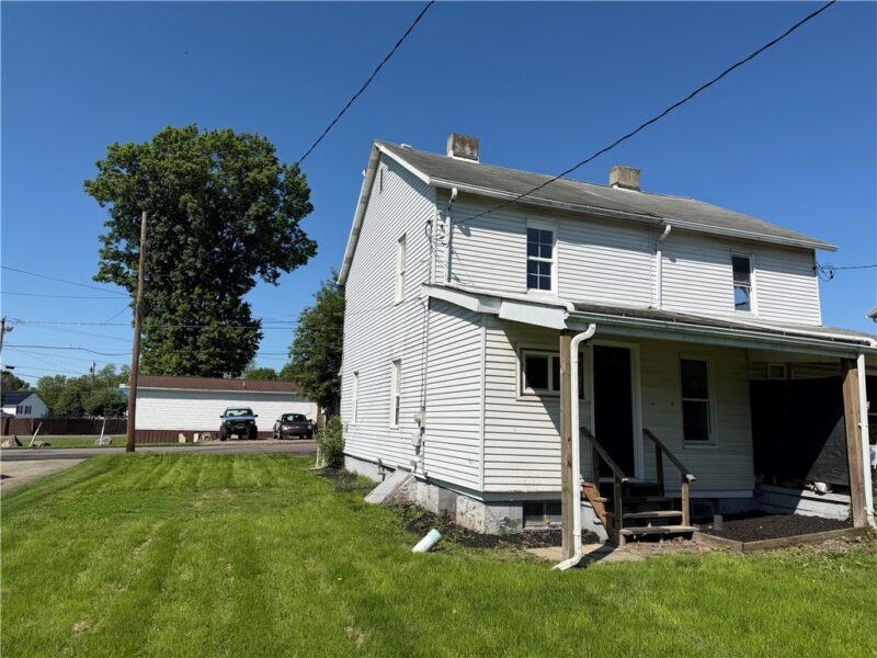 235 Jefferson Ave — photo 5