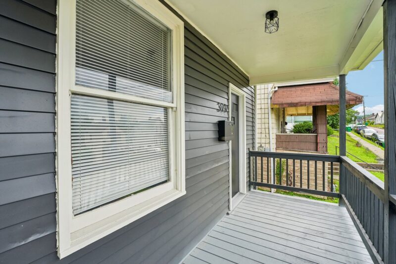 319 Bessemer AVENUE — photo 4