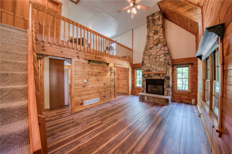 2978 HABERLEIN ROAD — photo 6