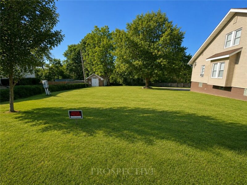 393 N Gallatin Ave — photo 6