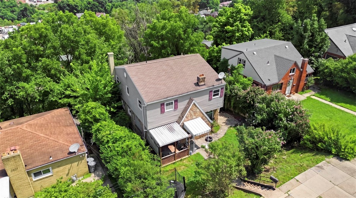 1109 Gary Ave — photo 1