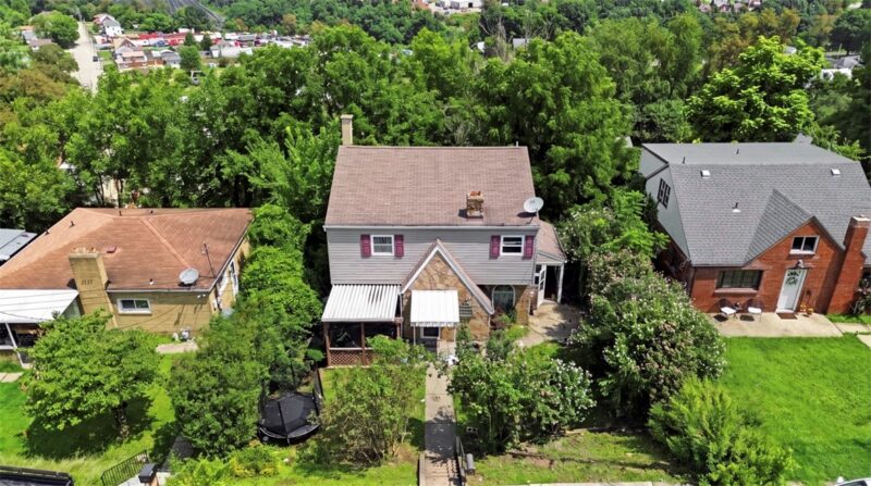 1109 Gary Ave — photo 2