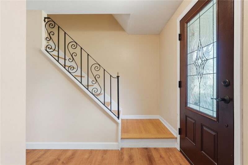 2349 Cramden Rd — photo 3