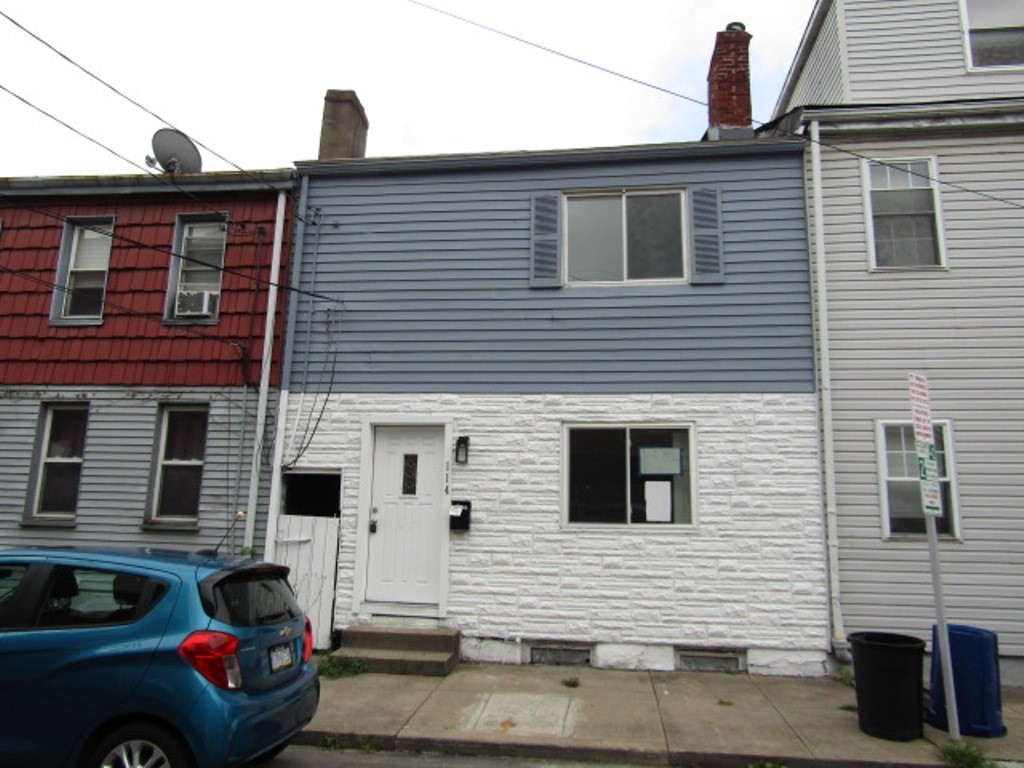 114 S 16th St — photo 1