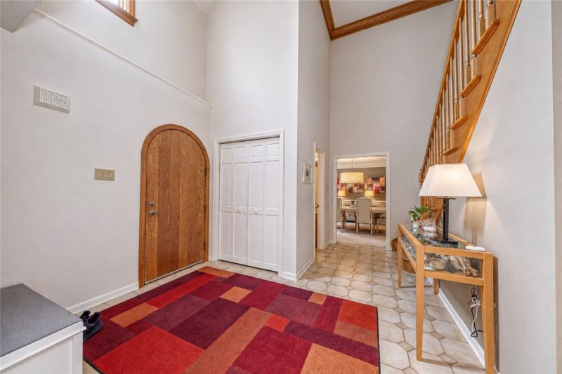 114 Northbrook Drive — photo 3