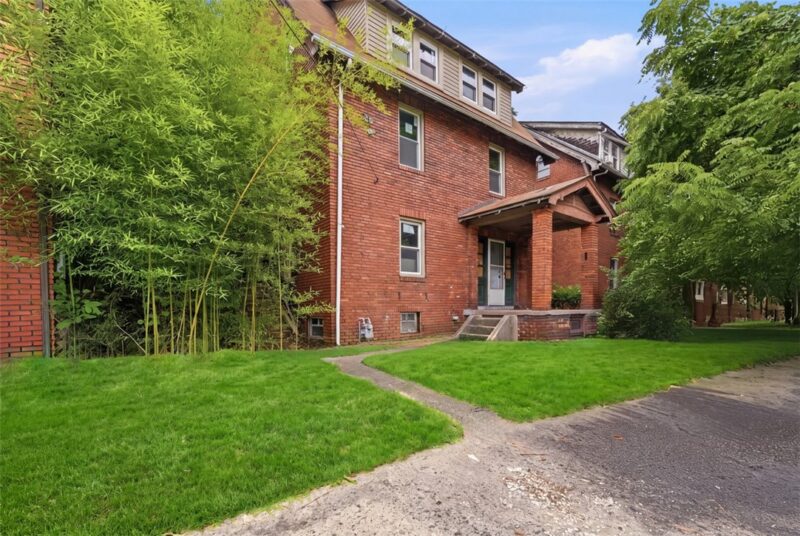 375 Ohio Ave — photo 3