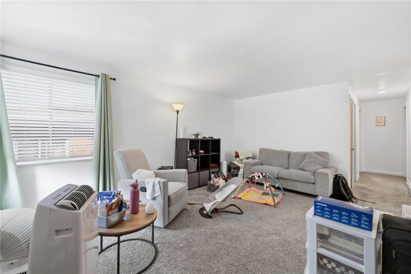 6557 Rosemoor St — photo 3