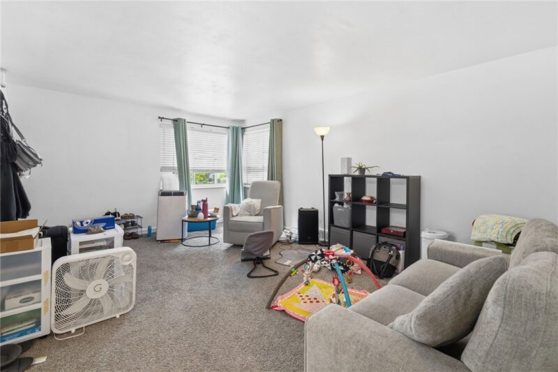 6557 Rosemoor St — photo 4