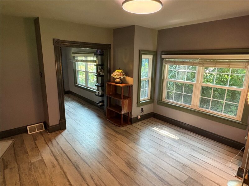 1503 Clinton Rd — photo 6