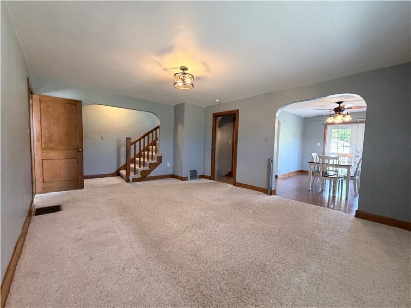 1187 Orr Ave — photo 6