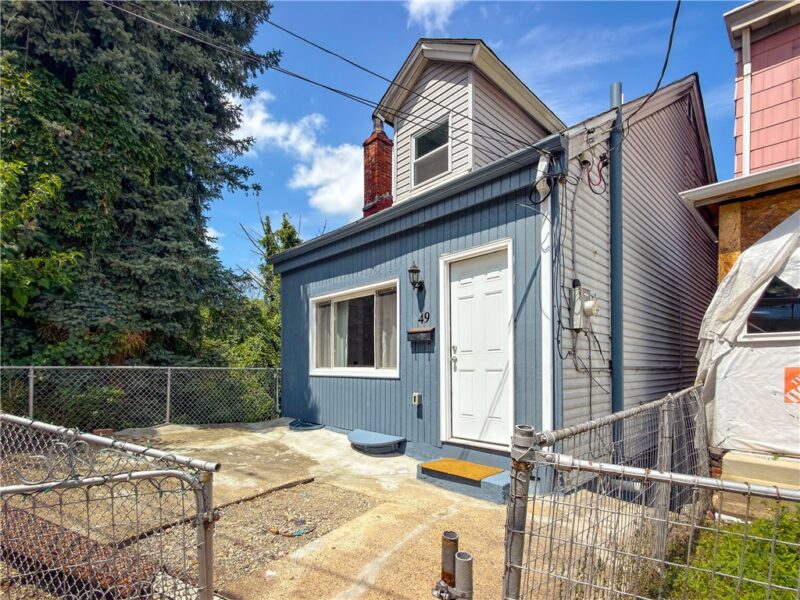 49 Holt St — photo 2