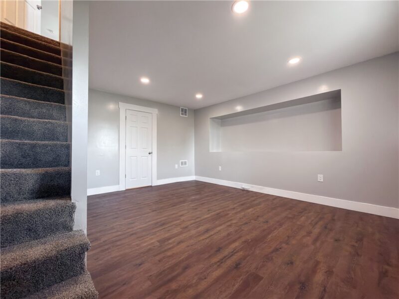 49 Holt St — photo 4