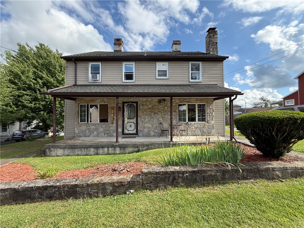 281 School Ave — photo 1
