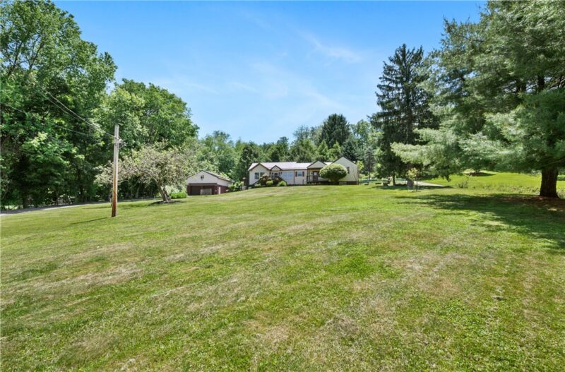 3672 Saxonburg Blvd — photo 2