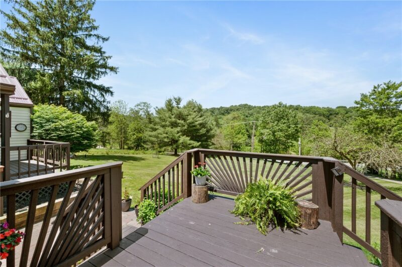 3672 Saxonburg Blvd — photo 4