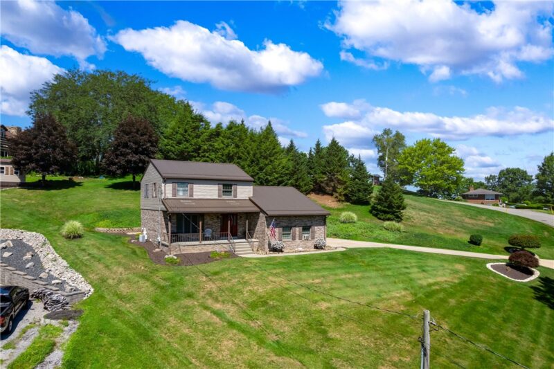303 Primrose Drive — photo 2