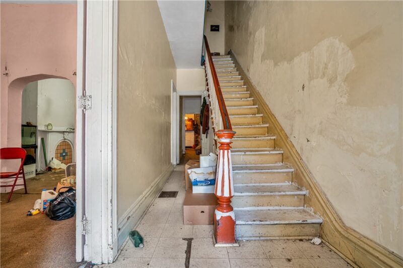 824 California Avenue — photo 3