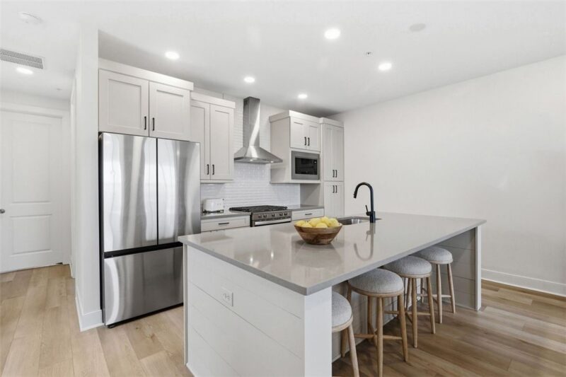 104 Founders Street — photo 8