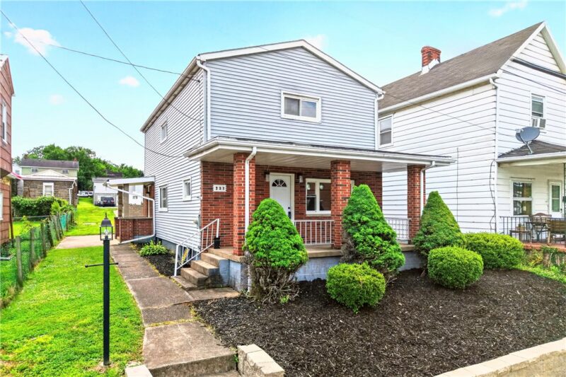 237 Allen Ave — photo 3