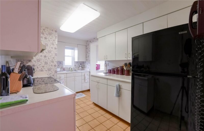 1422 Simona Dr — photo 8
