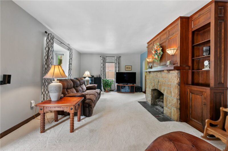 808 Catalpa Street — photo 3