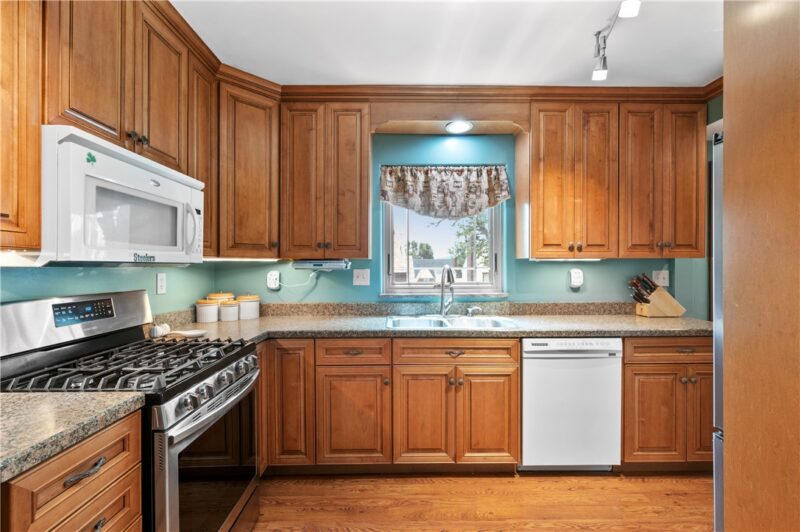 808 Catalpa Street — photo 8