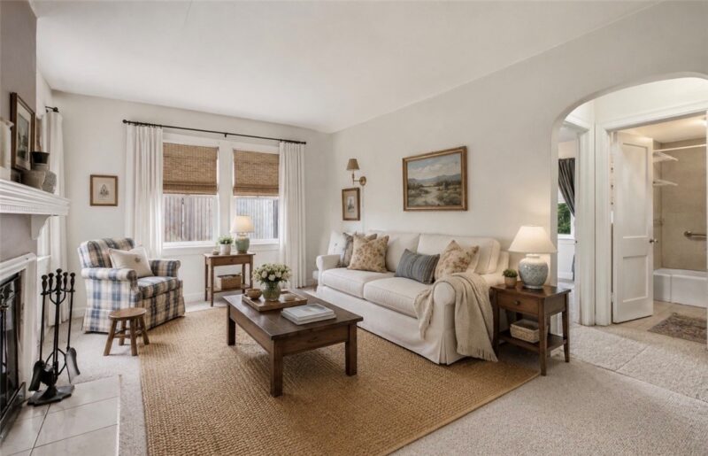 11669 Parkway Drive — photo 3